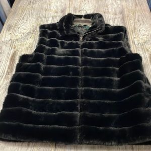 Beautiful Vest Black Size L